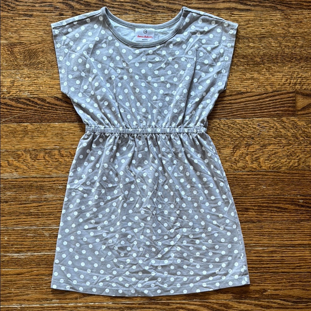 Hanna Andersson Gray and White Polka Dot Top